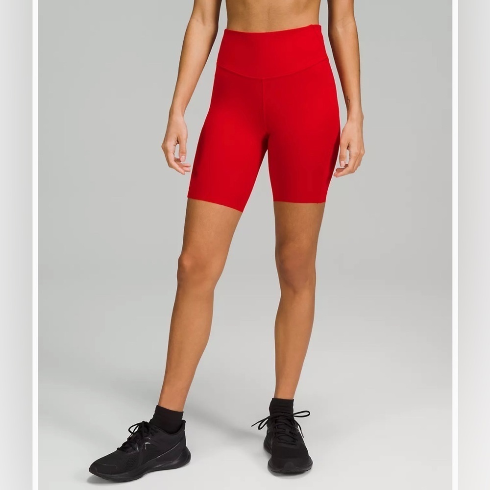 NWT Lululemon Base Pace High-Rise Short 8"